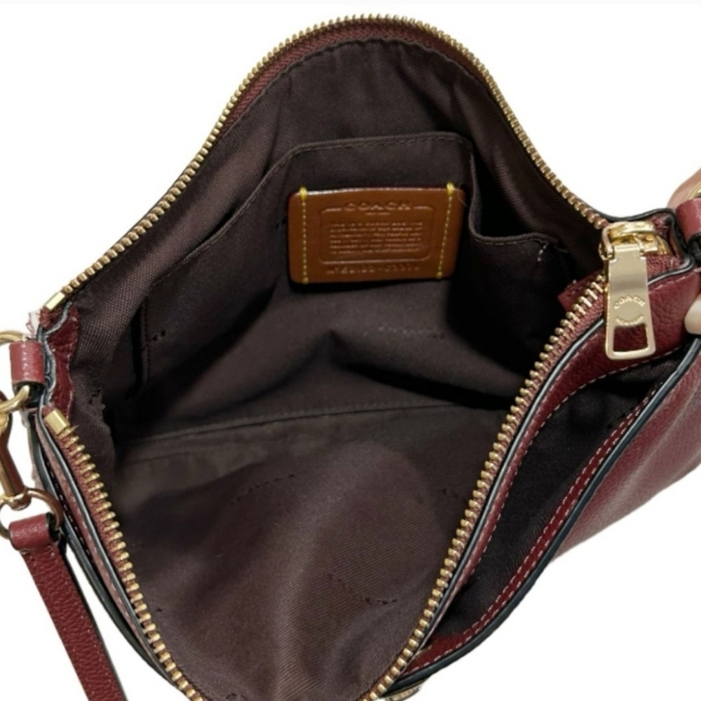 Coach Polly Pebbeled Grain Leather Crossbody in Maroon EUC - Picture 7 of 16